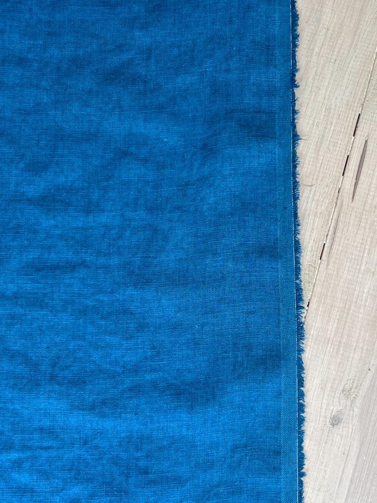 Lyons blue linen fabric - earthytextiles
